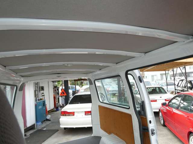 2003 Nissan CARAVAN 缩略图 68