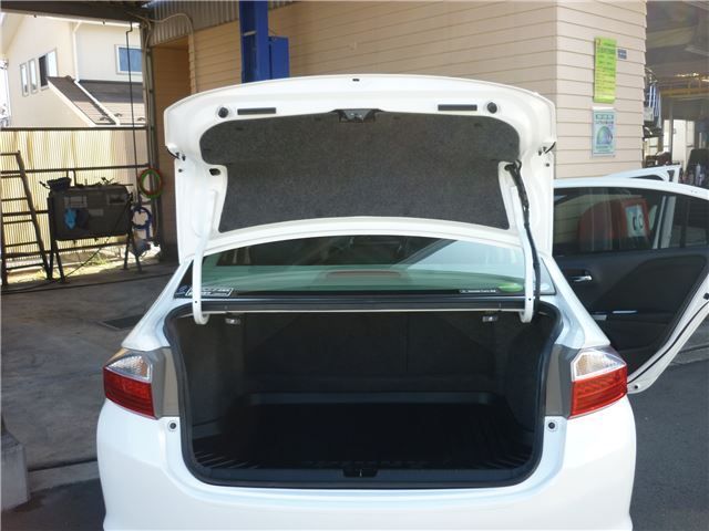 2015 Honda GRACE — миниатюра 17