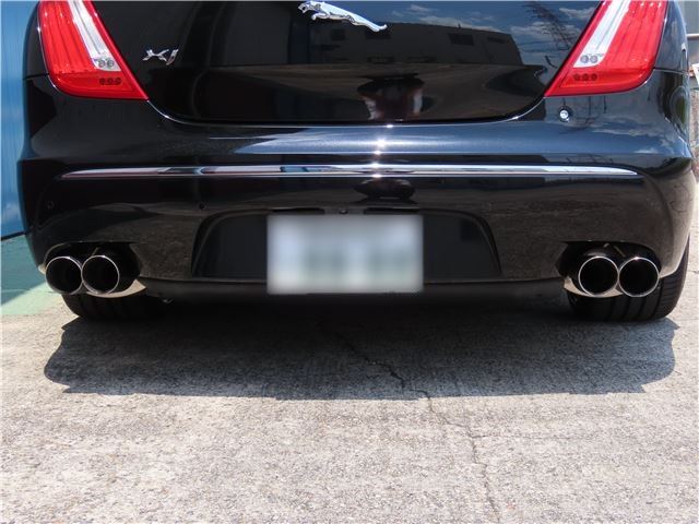 2011 Jaguar XJ — миниатюра 15