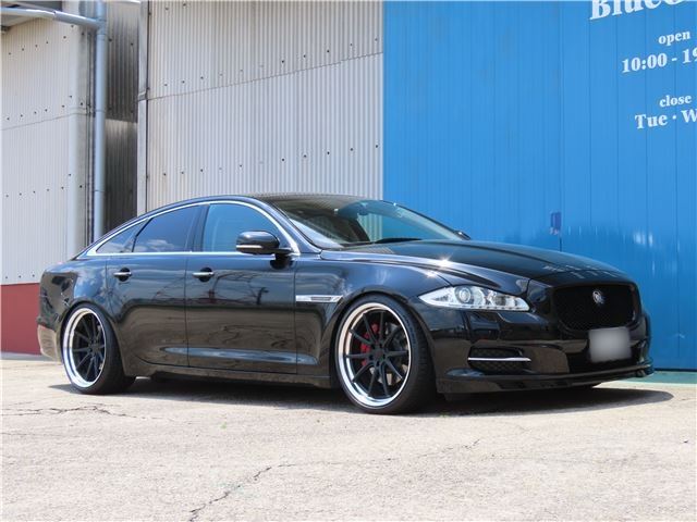 2011 Jaguar XJ — миниатюра 14