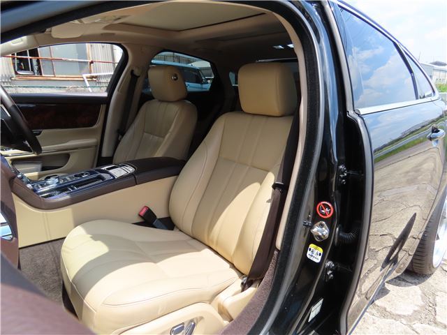 2011 Jaguar XJ — миниатюра 22