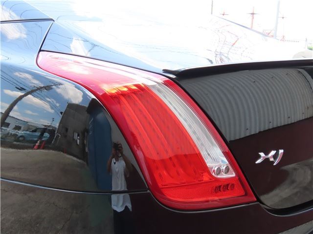 2011 Jaguar XJ — миниатюра 31
