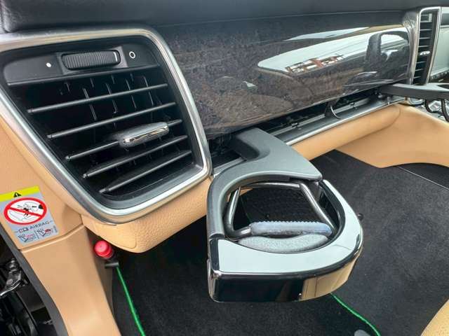 2015 Porsche PANAMERA 缩略图 55