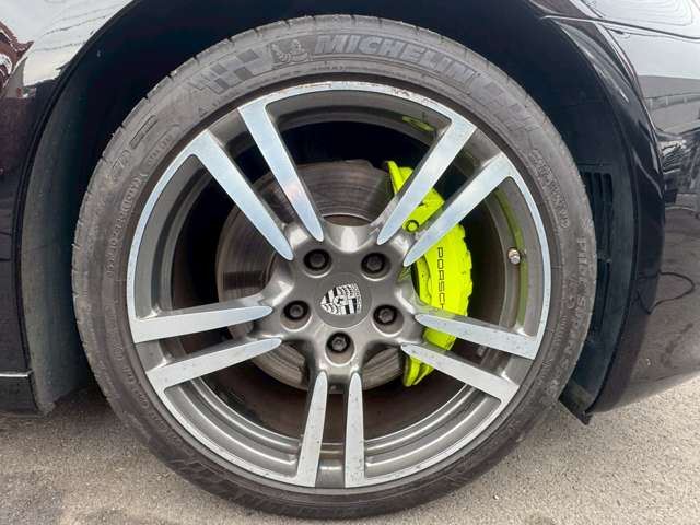 2015 Porsche PANAMERA 缩略图 73