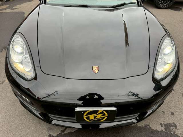 2015 Porsche PANAMERA 缩略图 5