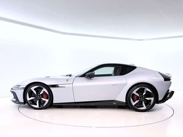 2026 Ferrari 12CILINDRI — миниатюра 4