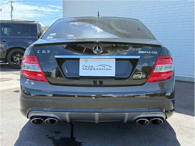 2010 Mercedes-BENZ C-CLASS AMG — миниатюра 27