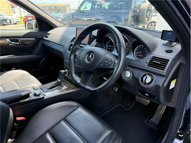 2010 Mercedes-BENZ C-CLASS AMG — миниатюра 29