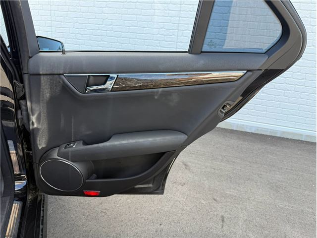 2010 Mercedes-BENZ C-CLASS AMG — миниатюра 63