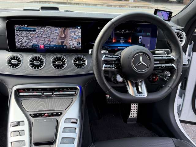 2024 Mercedes-BENZ GT AMG — миниатюра 17