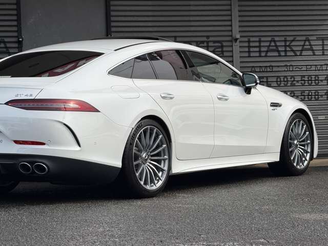 2024 Mercedes-BENZ GT AMG — миниатюра 9
