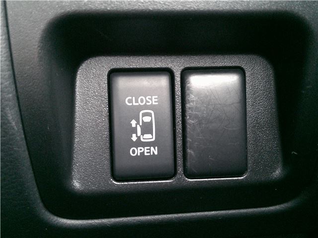 صورة مصغرة 40 لـ 2010 Nissan LAFESTA