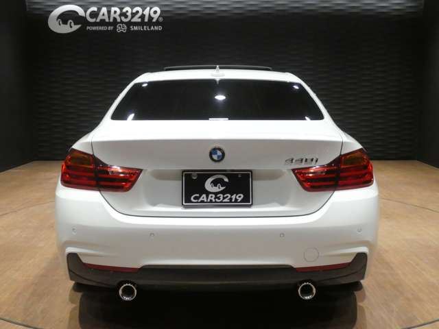صورة 9 لـ 2016 BMW 4 SERIES COUPE