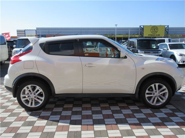 صورة 8 لـ 2010 Nissan JUKE