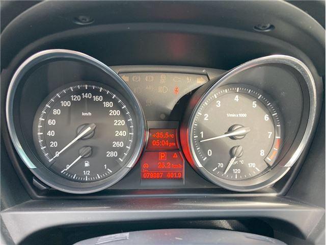 2015 BMW Z4 — миниатюра 11