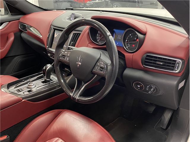 2017 Maserati LEVANTE — миниатюра 16