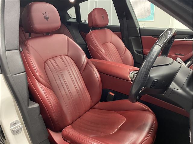 2017 Maserati LEVANTE — миниатюра 17