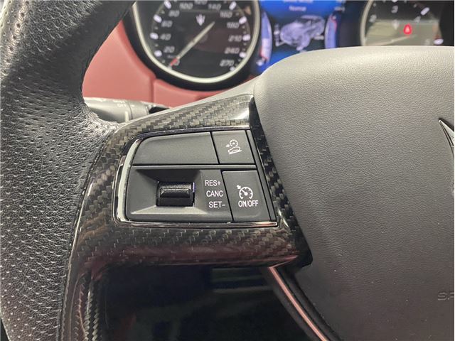 2017 Maserati LEVANTE — миниатюра 20