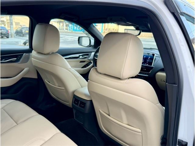 صورة مصغرة 23 لـ 2022 Cadillac CT5