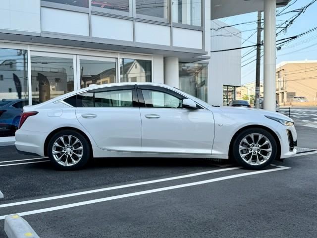 صورة 8 لـ 2022 Cadillac CT5