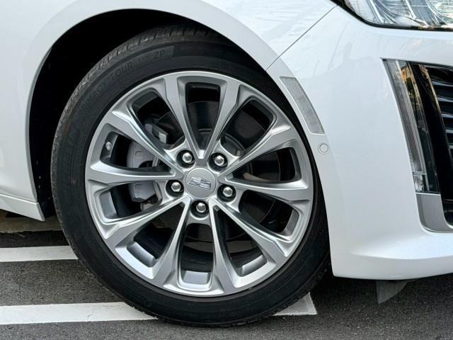 صورة 5 لـ 2022 Cadillac CT5