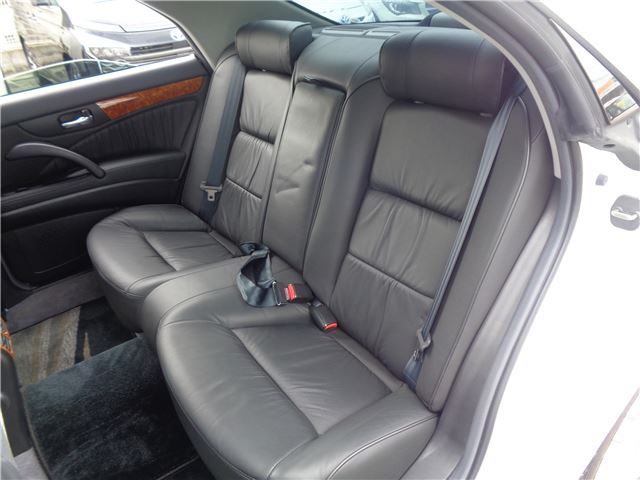 2000 Nissan GLORIA — миниатюра 36
