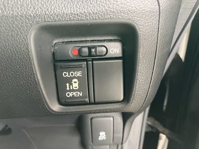 2012 Honda N-BOX — миниатюра 24