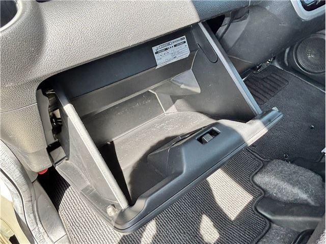 2011 Honda N-BOX CUSTOM — миниатюра 21