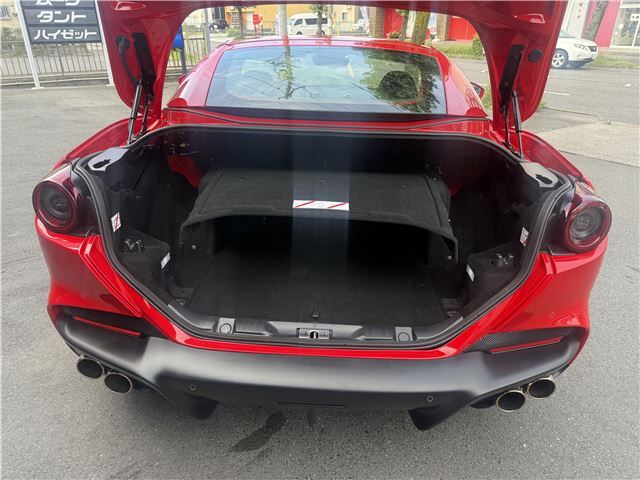2022 Ferrari PORTOFINO M 缩略图 17