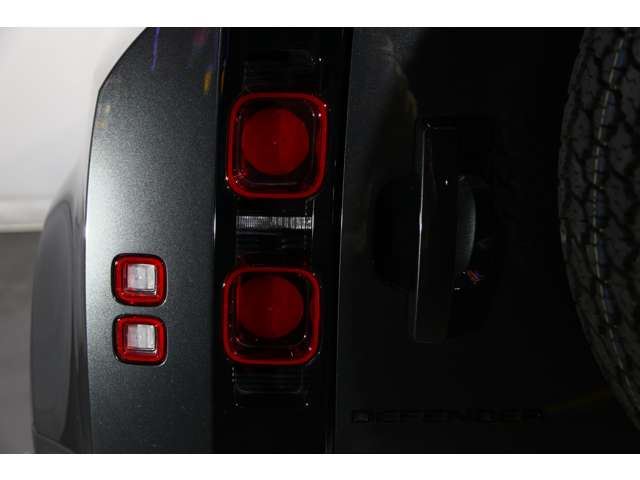صورة مصغرة 27 لـ 2023 LAND Rover DEFENDER