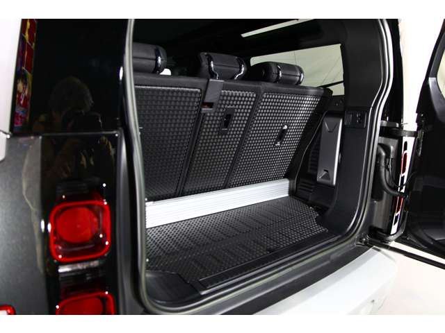 صورة مصغرة 39 لـ 2023 LAND Rover DEFENDER