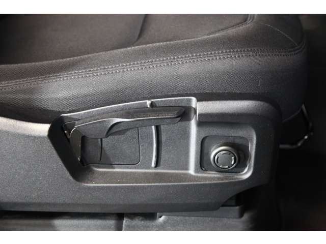 صورة مصغرة 61 لـ 2023 LAND Rover DEFENDER