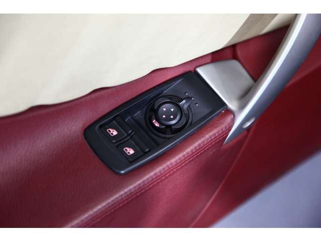 صورة مصغرة 54 لـ 2007 ALFA Romeo ALFA SPIDER