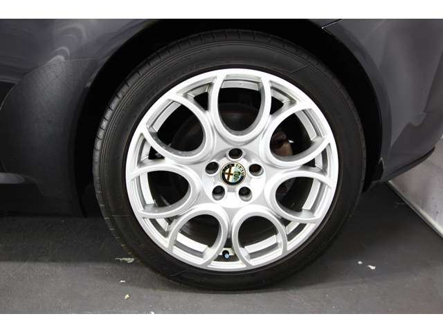 صورة مصغرة 57 لـ 2007 ALFA Romeo ALFA SPIDER