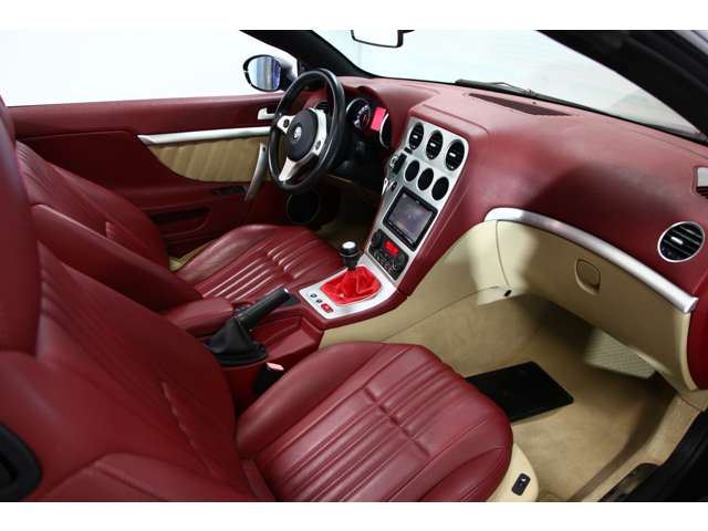 صورة مصغرة 62 لـ 2007 ALFA Romeo ALFA SPIDER
