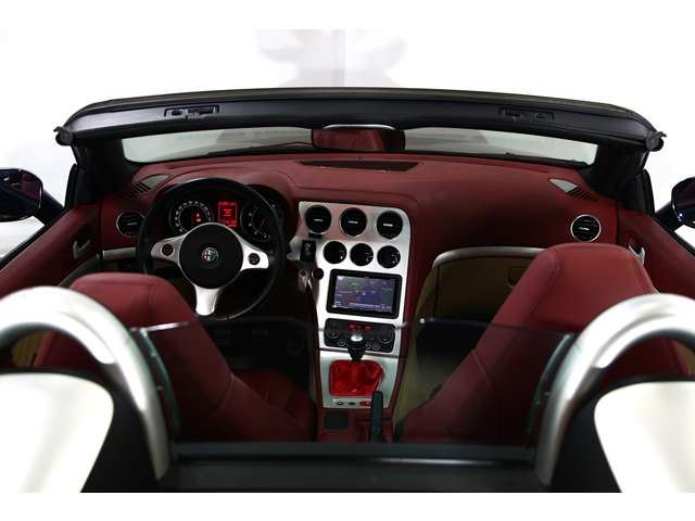 2007 ALFA Romeo ALFA SPIDER — фото 4