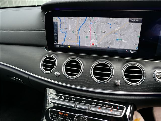 صورة مصغرة 8 لـ 2016 Mercedes-BENZ E-CLASS