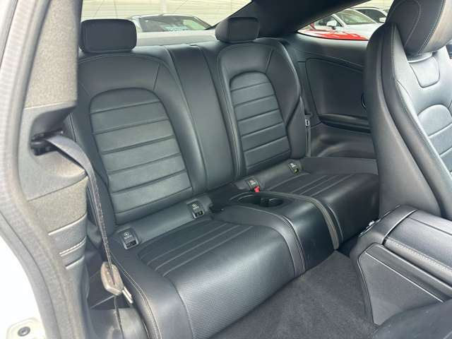 2016 Mercedes-BENZ C-CLASS 缩略图 6