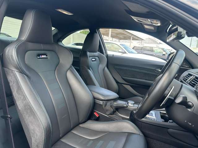 2021 BMW M2 COMPETITION 照片 4