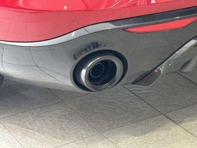 2023 ALFA Romeo STELVIO — миниатюра 12