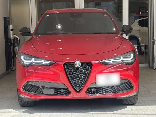 2023 ALFA Romeo STELVIO — миниатюра 15