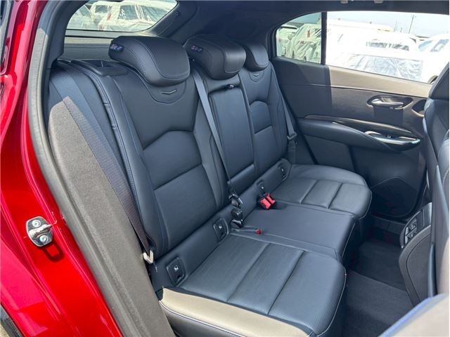 2025 Cadillac XT4 缩略图 12