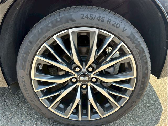 2025 Cadillac XT4 照片 5