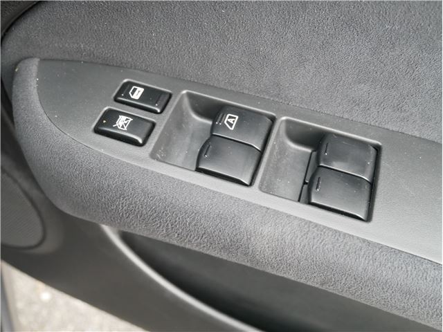 صورة مصغرة 58 لـ 2010 Nissan BLUEBIRD