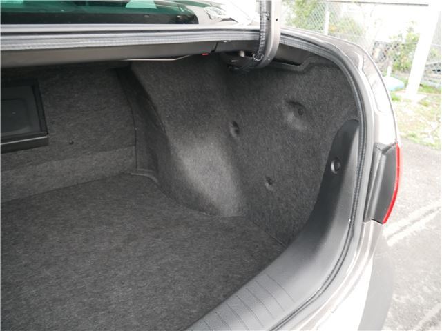 صورة مصغرة 76 لـ 2010 Nissan BLUEBIRD