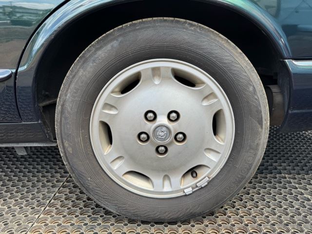 1999 Jaguar XJ — миниатюра 16