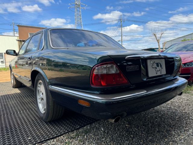 1999 Jaguar XJ — фото 5