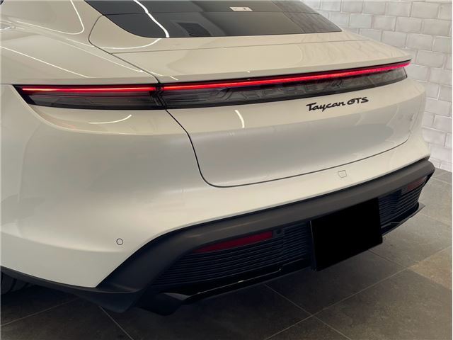 2023 Porsche TAYCAN — миниатюра 14