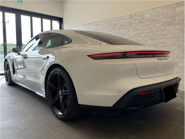 2023 Porsche TAYCAN — миниатюра 13