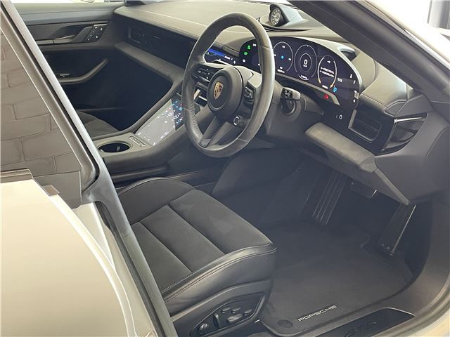 2023 Porsche TAYCAN — миниатюра 20